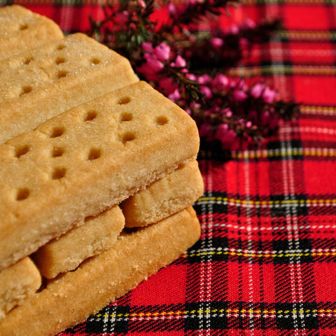 Walkers Shortbread Ltd. – Festive Shortbread Fingers 160g - Teekränzchen