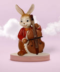 Figur Hase - Fröhlicher Bassist - Teekränzchen